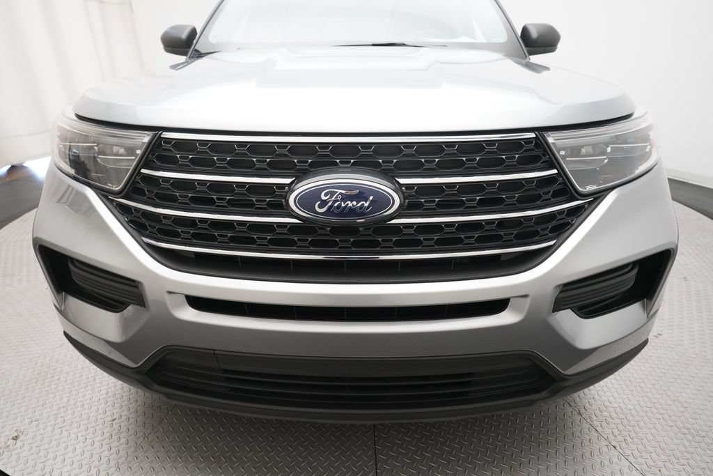 Used 2023 Ford Explorer XLT w/ Class IV Trailer Tow Package AWD/4WD image 22