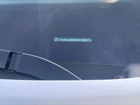 New 2026 Jeep Grand Cherokee Limited image 38