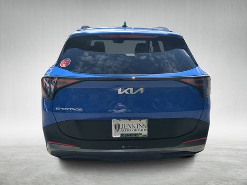 New 2026 Kia Sportage EX w/ EX Panorama Roof Package image 4