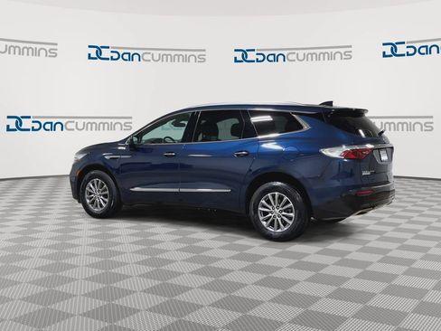 Used 2023 Buick Enclave Essence FWD image 6