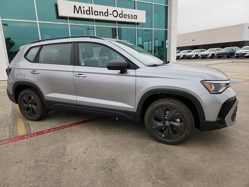 New 2026 Volkswagen Taos S image 8