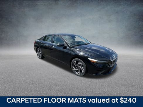 New 2025 Hyundai Elantra Limited image 2