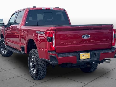 Certified 2024 Ford F250 Lariat w/ Tremor Off-Road Package AWD/4WD image 12