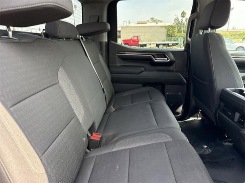 Used 2024 Chevrolet Silverado 1500 LT Trail Boss w/ Protection Package image 24