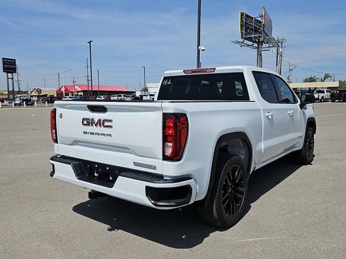 New 2026 GMC Sierra 1500 Elevation image 5