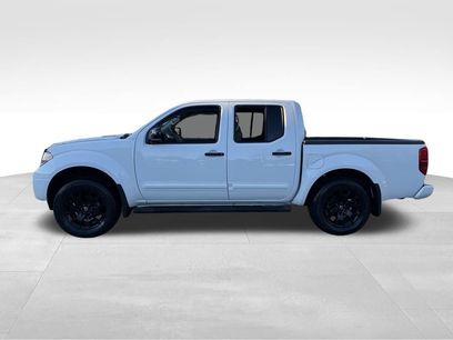 Used 2020 Nissan Frontier SV w/ Midnight Edition Floor Mats