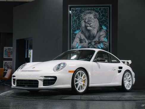 Used 2008 Porsche 911 GT2 image 17