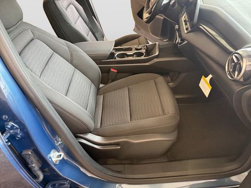 New 2027 Chevrolet Equinox LT FWD image 12