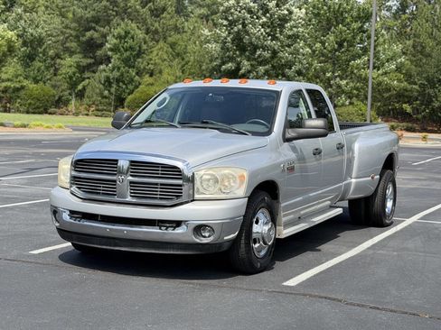 Used 2008 Dodge Ram 3500 Truck SLT w/ Popular Equipment Group RWD image 3