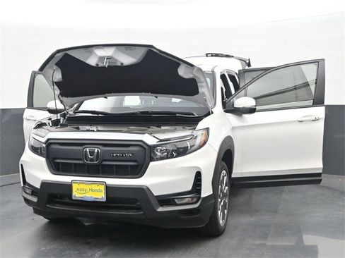 New 2025 Honda Passport EX-L image 37