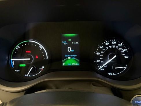 Certified 2023 Toyota Sienna XLE AWD/4WD image 14