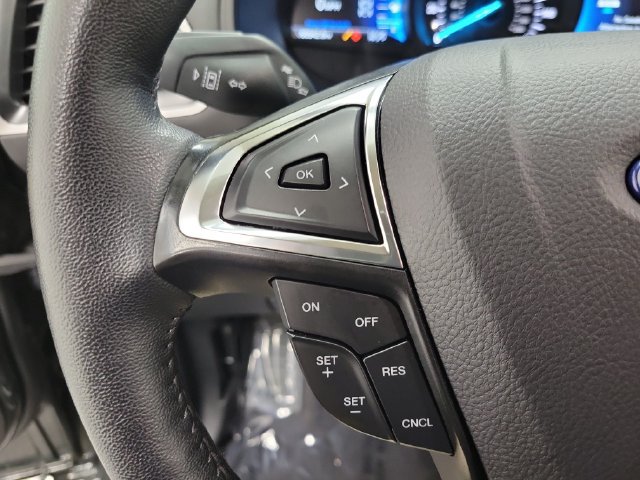 Used 2024 Ford Edge SEL AWD/4WD image 23