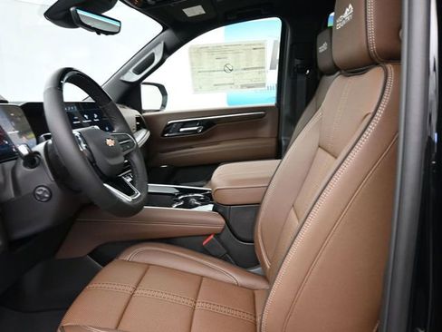 New 2026 Chevrolet Tahoe High Country image 15