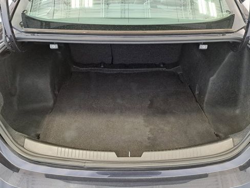 Used 2022 Chevrolet Malibu LT image 30