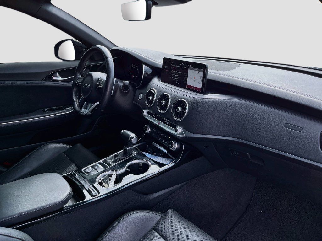Used 2023 Kia Stinger GT-Line w/ Sun & Sound Package AWD/4WD image 31