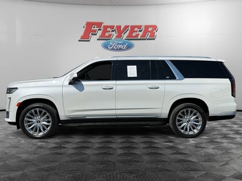Used 2021 Cadillac Escalade ESV Premium Luxury image 2