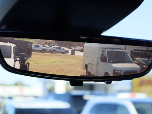 Used 2024 GMC Sierra 2500 Denali Ultimate image 15