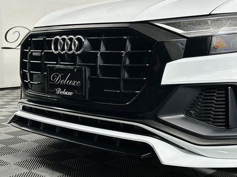 Used 2019 Audi Q8 Premium Plus w/ Premium Plus AWD/4WD image 34