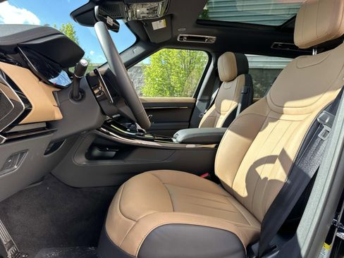 New 2026 Land Rover Range Rover Sport Dynamic SE AWD/4WD image 12