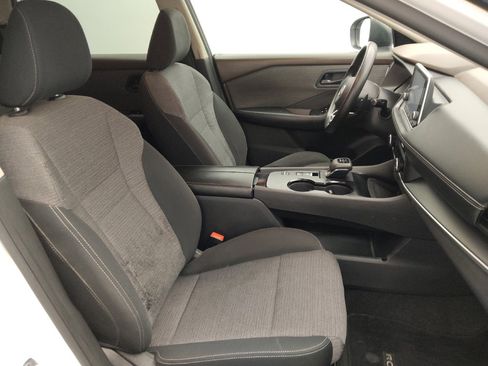 Used 2022 Nissan Rogue S FWD image 21