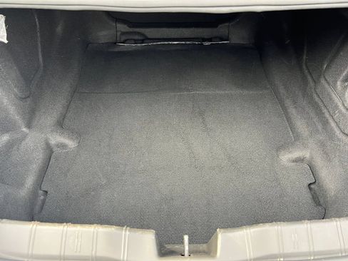 Used 2023 Chevrolet Camaro LT RWD image 15