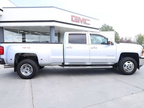 Used 2016 Chevrolet Silverado 3500 LTZ w/ Duramax Plus Package image 7