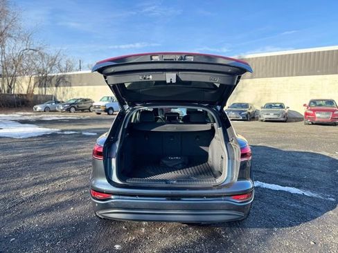 Certified 2025 Audi Q6 e-tron Premium Plus w/ Premium Plus image 24