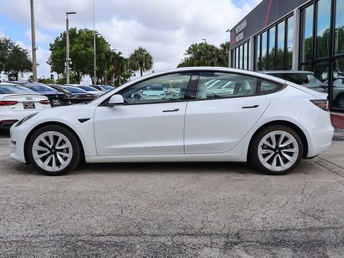 Used 2023 Tesla Model 3 Standard Range RWD image 18