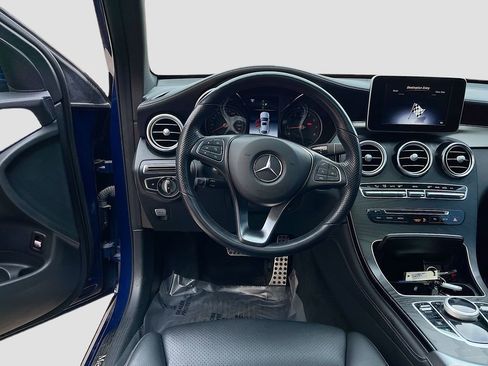Used 2019 Mercedes-Benz GLC 300 4MATIC Coupe image 24