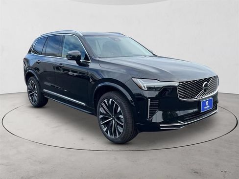 New 2026 Volvo XC90 B6 Plus w/ Protection Package Premier AWD/4WD image 7