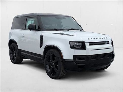 New 2025 Land Rover Defender 90 V8 image 7