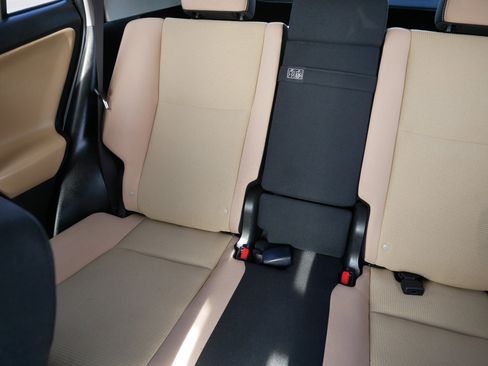 Used 2018 Toyota RAV4 XLE w/ Convenience Package AWD/4WD image 12