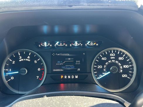 Used 2020 Ford F150 XLT w/ Equipment Group 302A Luxury AWD/4WD image 13