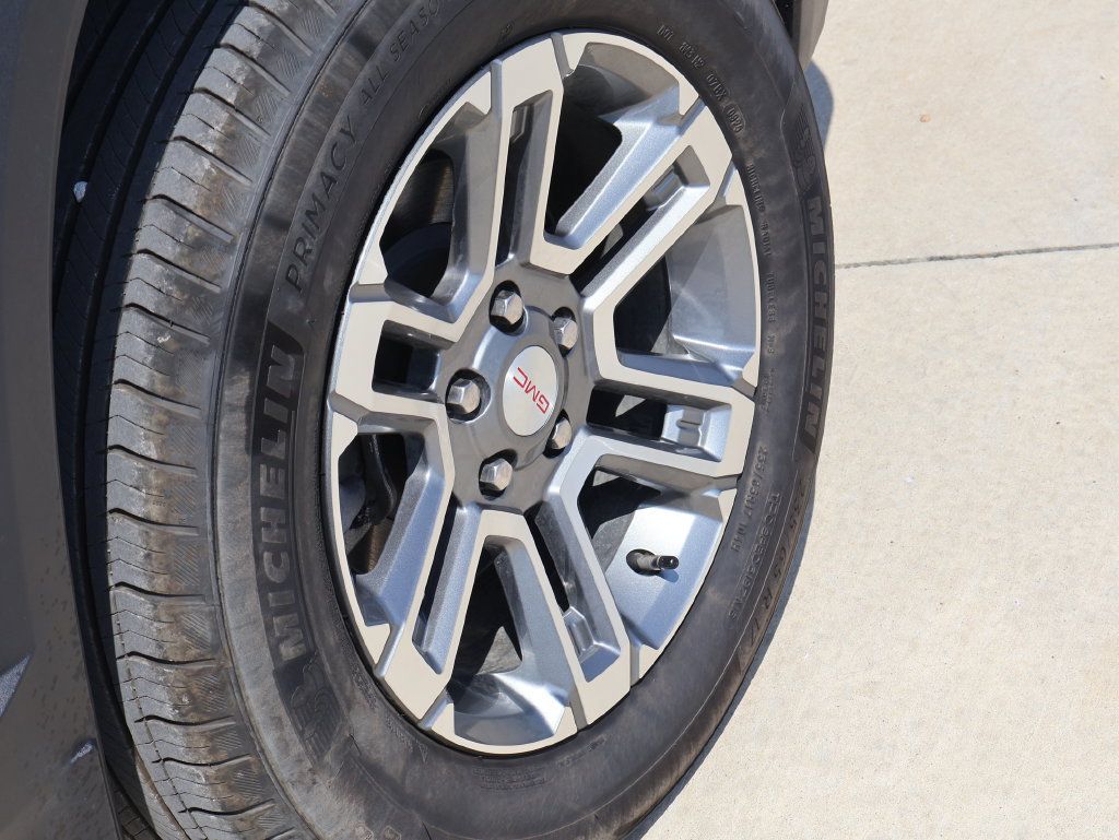 Used 2026 GMC Terrain Elevation AWD/4WD image 38