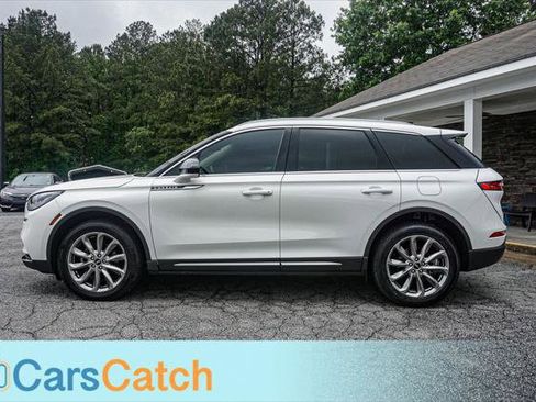 Used 2020 Lincoln Corsair AWD w/ Premium Package image 9