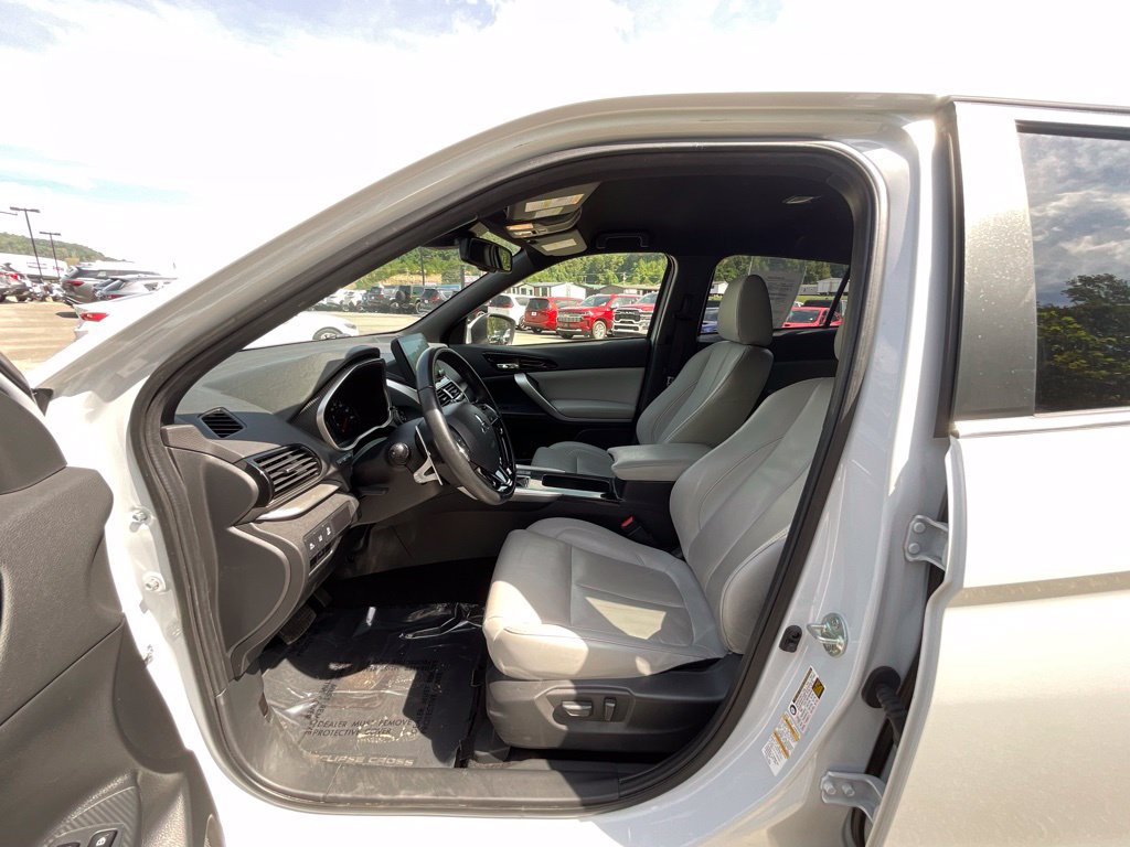 Used 2024 Mitsubishi Eclipse Cross SEL AWD/4WD image 9