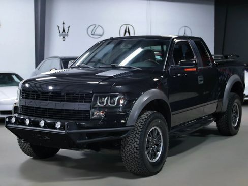 Used 2010 Ford F150 Raptor image 8