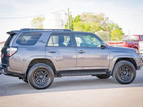 Used 2021 Toyota 4Runner TRD Off-Road Premium image 7