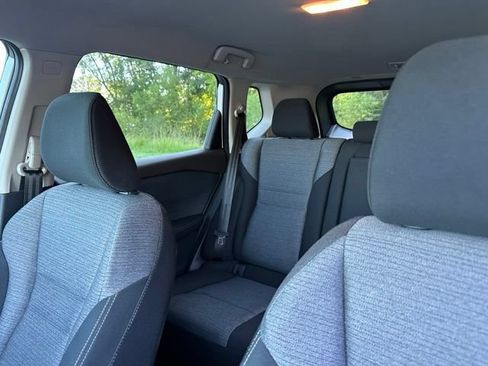 Used 2021 Nissan Rogue SV FWD image 10