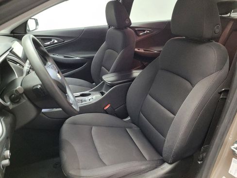 Used 2024 Chevrolet Malibu LT FWD image 17