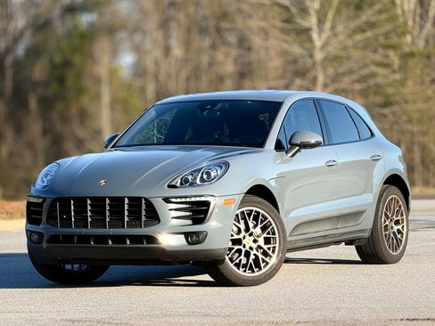 Used 2017 Porsche Macan S image 7