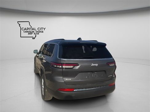 New 2025 Jeep Grand Cherokee L Laredo image 8