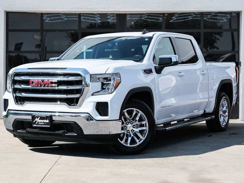 Used 2021 GMC Sierra 1500 SLE RWD image 1