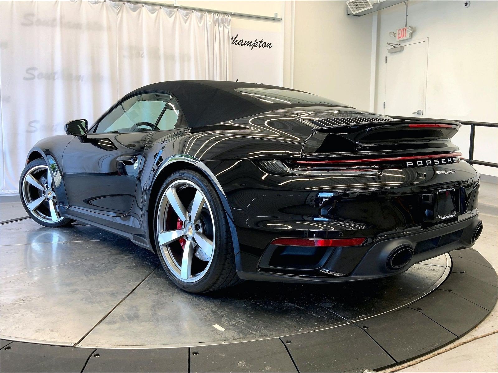 Certified 2023 Porsche 911 Turbo AWD/4WD image 3
