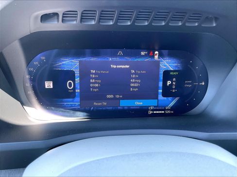 New 2026 Volvo XC90 T8 Ultra w/ Protection Package Premier AWD/4WD image 19