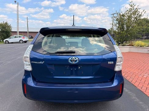 Used 2012 Toyota Prius V Three FWD image 6