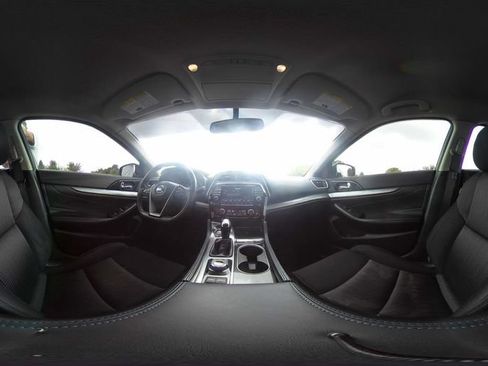 Used 2017 Nissan Maxima 3.5 S FWD image 11