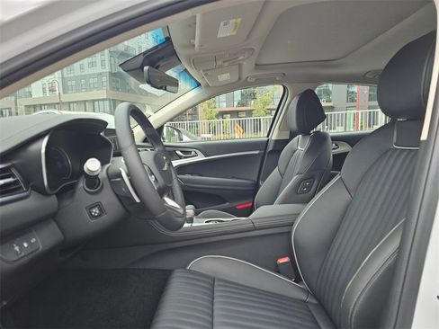 New 2026 Genesis G70 2.5T Prestige image 23