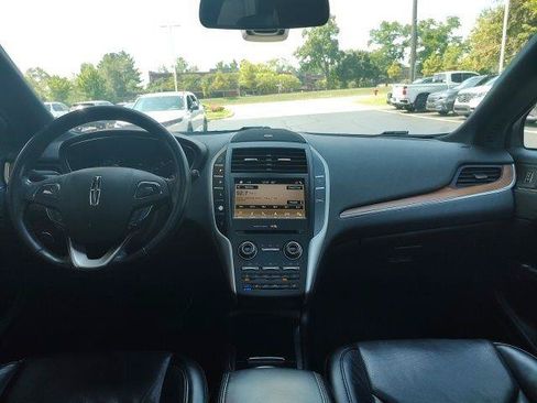 Used 2019 Lincoln MKC Reserve w/ MKC Climate Package AWD/4WD image 19