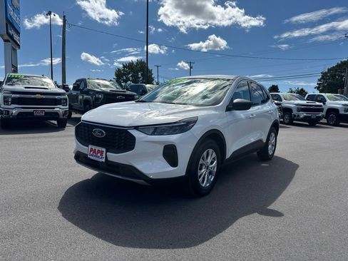 Used 2023 Ford Escape Active AWD/4WD image 10